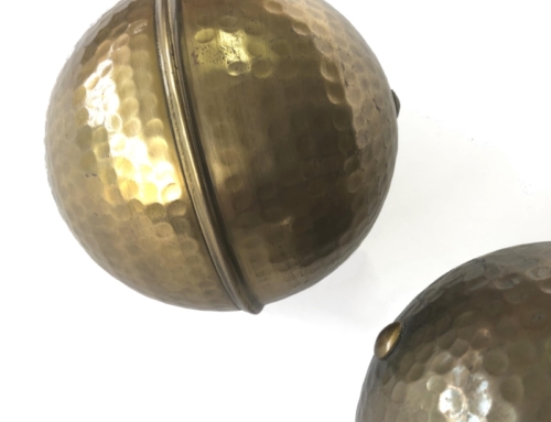 ARE YOU THINKING ABOUT ORNAMENTAL BALLS?
